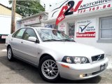 2004 Volvo S40 1.9T