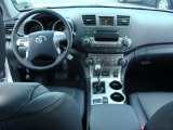 2012 Toyota Highlander SE 4WD Dashboard