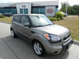 2010 Kia Soul +