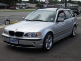 2004 BMW 3 Series 325i Wagon Front 3/4 View