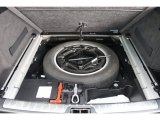 2010 BMW X6 M  Tool Kit