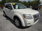 2009 Mercury Mariner V6 Front 3/4 View
