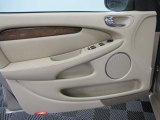 2003 Jaguar X-Type 3.0 Door Panel