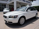 2005 Volvo S40 Ice White