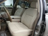 2005 Lincoln Town Car Sedan Front Seat