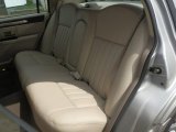 2005 Lincoln Town Car Sedan Rear Seat