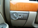 2009 Lincoln MKZ Sedan Controls