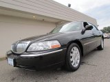 2007 Black Lincoln Town Car Signature Limited #68772230