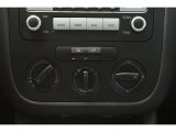 2007 Volkswagen Jetta 2.5 Sedan Controls