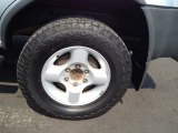 2001 Nissan Xterra SE V6 4x4 Wheel