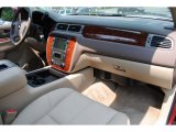 2010 Chevrolet Suburban LT 4x4 Dashboard