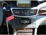 2013 Mercedes-Benz E 350 4Matic Wagon Controls