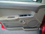 2006 Jeep Commander 4x4 Door Panel