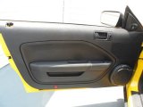 2006 Ford Mustang V6 Deluxe Coupe Door Panel