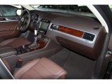 2013 Volkswagen Touareg VR6 FSI Lux 4XMotion Dashboard