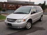 2002 Chrysler Town & Country LXi AWD Front 3/4 View