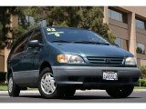 2002 Toyota Sienna CE