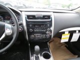 2013 Nissan Altima 2.5 S Dashboard