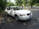 Cloud White Nissan Sentra in 2005