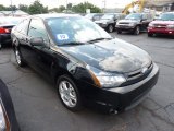 2010 Ebony Black Ford Focus SE Coupe #69275393