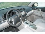 2012 Toyota Highlander SE 4WD Ash Interior