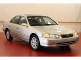 2001 Toyota Camry XLE V6 Data, Info and Specs