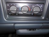 2000 GMC Sierra 1500 SLE Extended Cab Controls