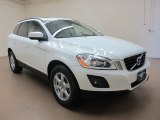 2010 Volvo XC60 3.2 AWD Front 3/4 View