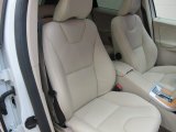 2010 Volvo XC60 3.2 AWD Front Seat