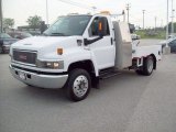 2009 GMC C Series Topkick C5500 Regular Cab Chassis Front 3/4 View