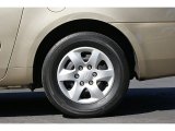 2008 Kia Sedona LX Wheel