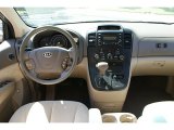 2008 Kia Sedona LX Dashboard