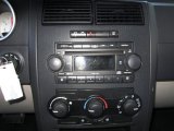2005 Dodge Magnum SXT Controls