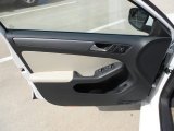 2012 Volkswagen Jetta SEL Sedan Door Panel