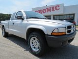 Bright Silver Metallic Dodge Dakota in 2004