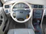 1999 Volvo V70 Wagon Dashboard