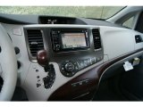 2013 Toyota Sienna XLE AWD Dashboard