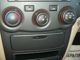 2010 Kia Optima LX Controls