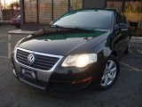 2006 Volkswagen Passat 2.0T Sedan