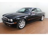 2004 Ebony Black Jaguar XJ Vanden Plas #69841205