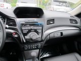 2013 Acura ILX 2.0L Dashboard