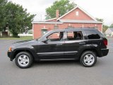 2005 Black Jeep Grand Cherokee Laredo 4x4 #69949720