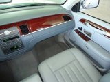 2004 Lincoln Town Car Signature Dashboard