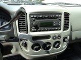 2003 Ford Escape XLT V6 4WD Controls