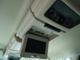 2006 Chrysler Town & Country Limited Controls