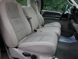 2005 Ford F250 Super Duty XLT Regular Cab 4x4 Front Seat
