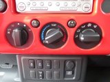 2012 Toyota FJ Cruiser Trail Teams Special Edition 4WD Controls