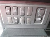 2012 Toyota FJ Cruiser Trail Teams Special Edition 4WD Controls