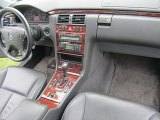 2000 Mercedes-Benz E 430 4Matic Sedan Controls