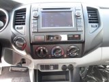 2013 Toyota Tacoma Regular Cab 4x4 Controls